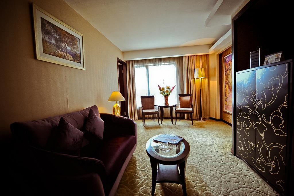 Howard Johnson All Suites Şanghay Oda fotoğraf